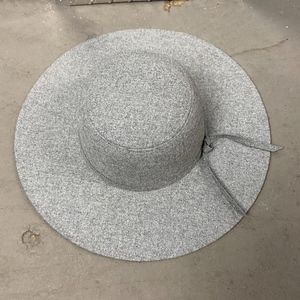 Women's Floppy Gray Hat
